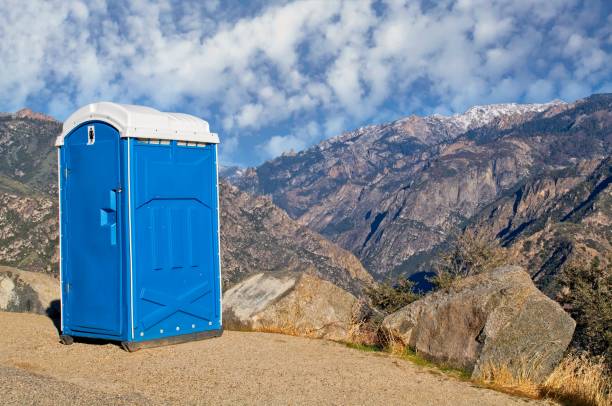 Portable Toilet Options We Offer in Alpine, CA